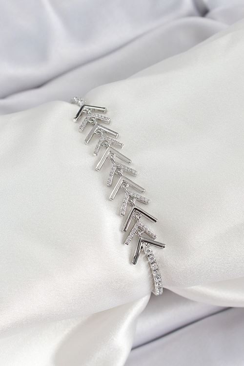 YRTCL Pirinç Gümüş Renk Zirkon Taşlı Balık Sırtı Kadın Bileklik