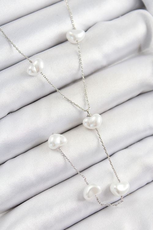 YRTCL Pirinç İncili Kalp Figürlü Y Model Gümüş Renk Kadın Kolye