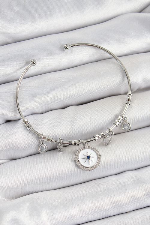 YRTCL Pirinç Zirkon Taşlı Pusula Model Gümüş Renk Charm Bileklik