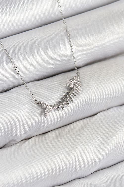 YRTCL Pirinç Zirkon Taşlı Balık Kılçığı Model Gümüş Renk Kadın Kolye