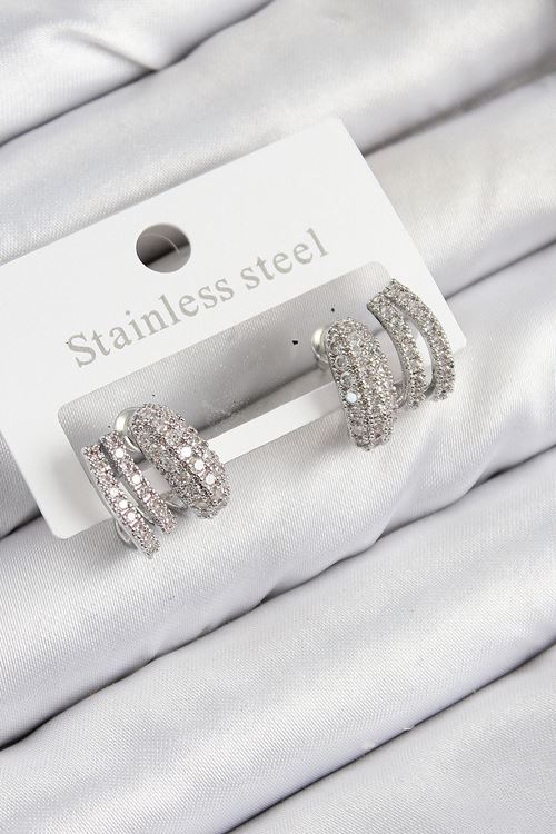 YRTCL Pirinç Zirkon Taşlı Kıvrımlı Model Gümüş Renk Kadın Küpe