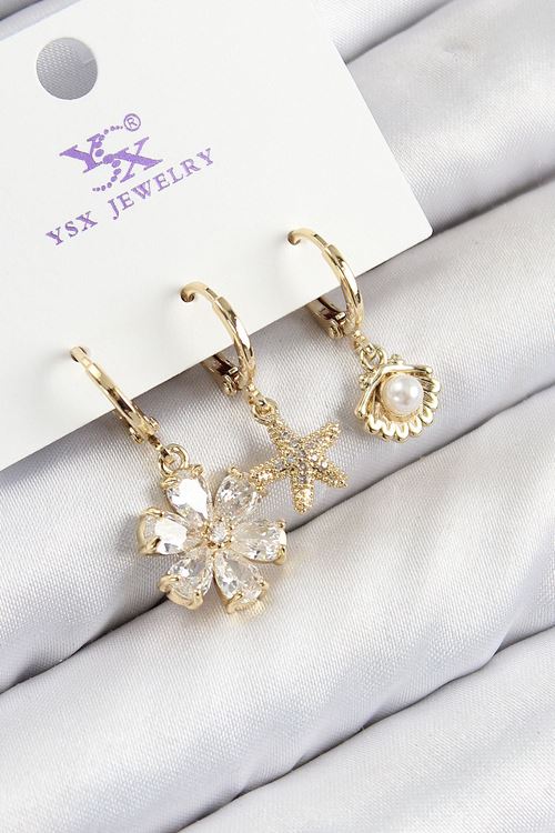 YRTCL Pirinç Zirkon Taşlı 3'lü İstiridye Ve Çiçek Model Gold Renk Kadın Küpe