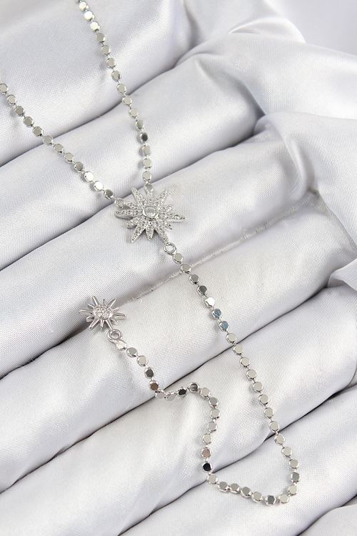 YRTCL Pirinç Zirkon Taşlı Ezme Zincirli Kutup Yıldızı Model Gümüş Renk Y Kolye