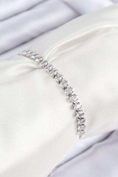 YRTCL Pirinç Zirkon Taşlı Damla Model Gümüş Renk Asansörlü Kadın Bileklik