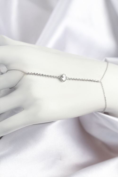 YRTCL Pirinç Zirkon Taşlı Yonca Model Gümüş Renk Şahmeran