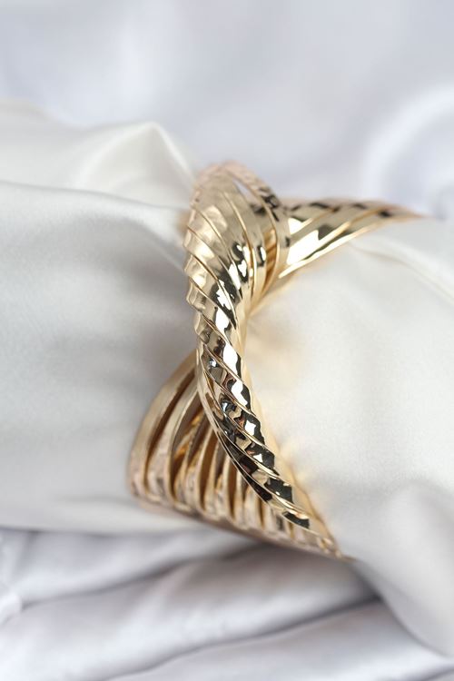 YRTCL Pirinç Gold Renk Kıvrımlı Yarım Kelepçe Bileklik