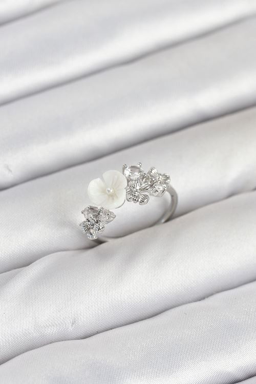 YRTCL Pirinç Gümüş Renk Çiçek Model Zirkon Taşlı Kadın Yüzük