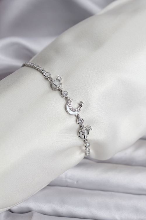 YRTCL Charmlı Model Zirkon Taşlı Gümüş Renk Su Yolu Kadın Bileklik