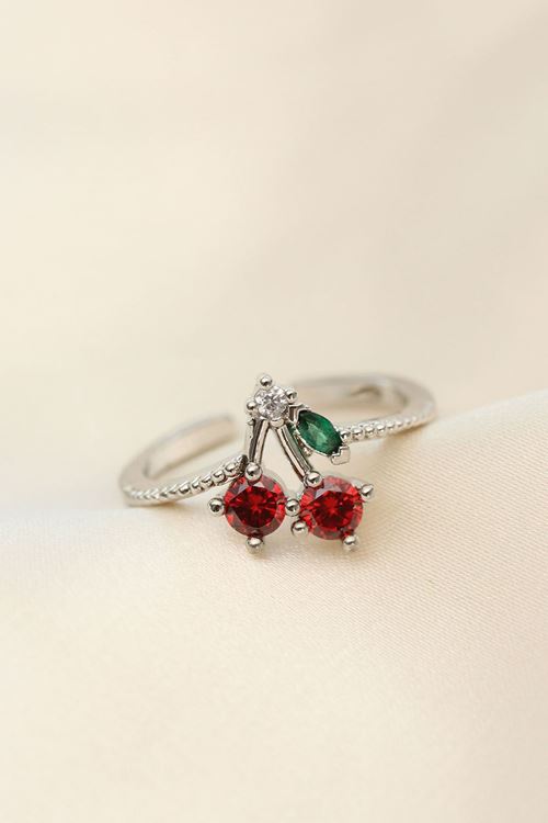 YRTCL Ayarlamalı Gümüş Renk Kristal Taşlı Kiraz Yüzük