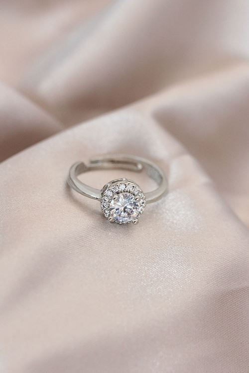 YRTCL Ayarlamalı Gümüş Renk Metal Zirkon ve Kristal Taşlı Oval Model Yüzük