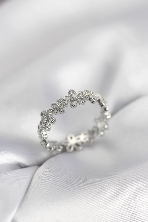 YRTCL Gümüş Renk Sıralı Çiçek Model Zirkon Taşlı Kadın Yüzük