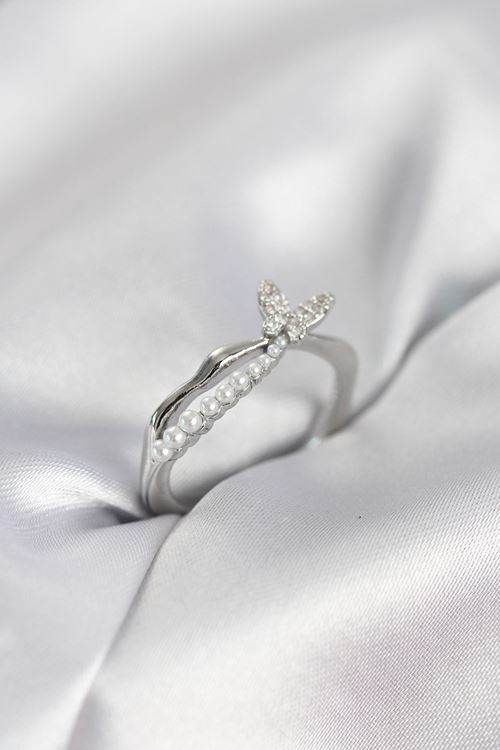 YRTCL Gümüş Renk Kuyruklu Kelebek Model İncili Kadın Yüzük