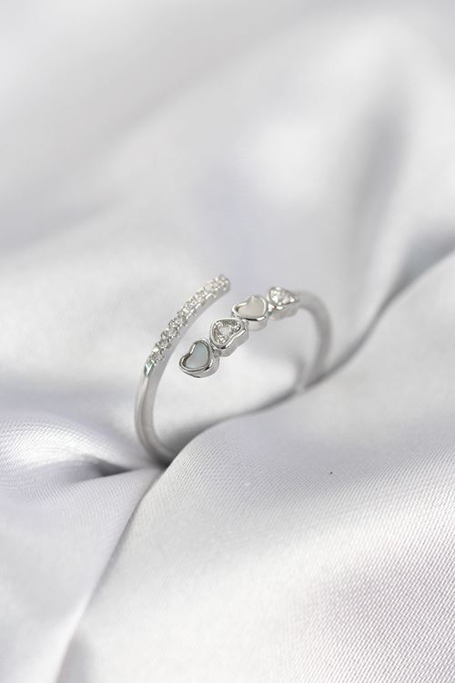 YRTCL Gümüş Renk Zirkon Taşlı Minimal Kalp Model Kadın Yüzük