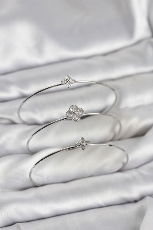 YRTCL Zirkon Taşlı Gümüş Renk Yonca Tasarım 3'lü Kadın Bileklik Kombini